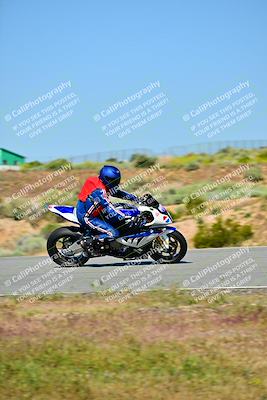 media/Apr-21-2024-TrackXperience (Sun) [[1a8d4e68db]]/Level 2/Session 1 (Turn 2)/